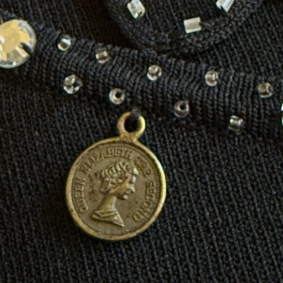 Finity BEADED TOP Cut-Out Neckline Rhinestone Coins BOHO Casual Lightweight Knit - Picture 7 of 12